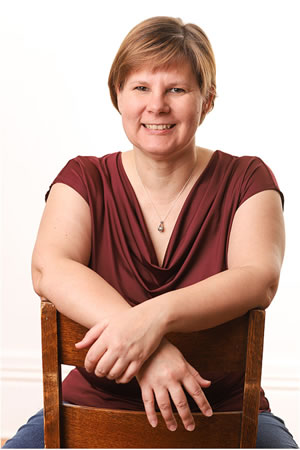 elle-rush-300-450.jpg (27 KB)